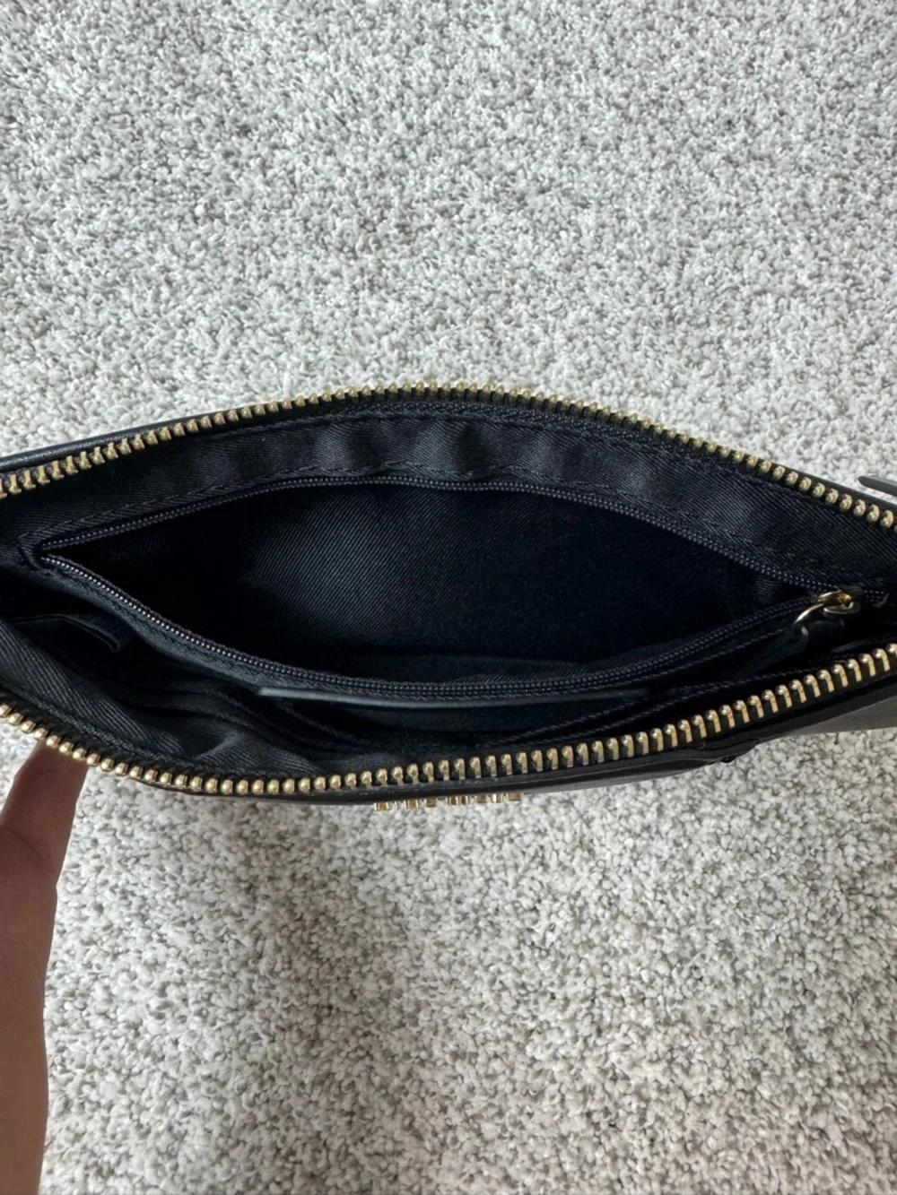 Nine West Black Vegan Leather Wristlet Clutch Bag Gold Hardware Minimalist Chic